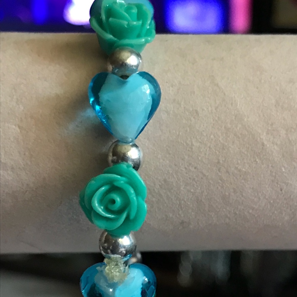 New Glass Heart & Floral Resin Stretch Bracelet